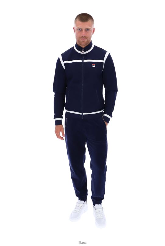 fila nate položená na pruhované bundě 0668L3297FILA