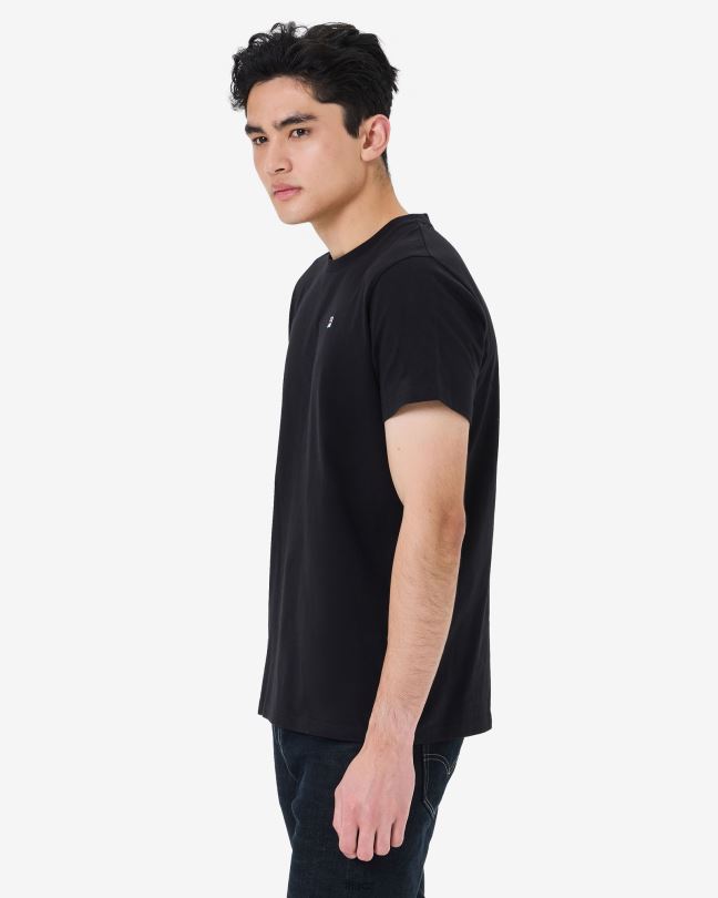 Fila pánské dědictví odznak 2.0 tričko černé 0668L2581 Černá FILA
