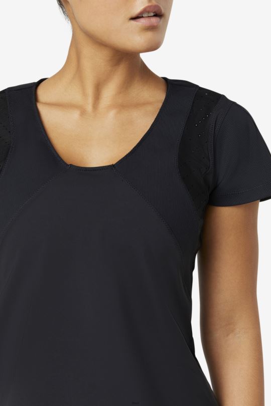 uplift texturovaný top černý fila s krátkým rukávem 0668L1871 Černá FILA